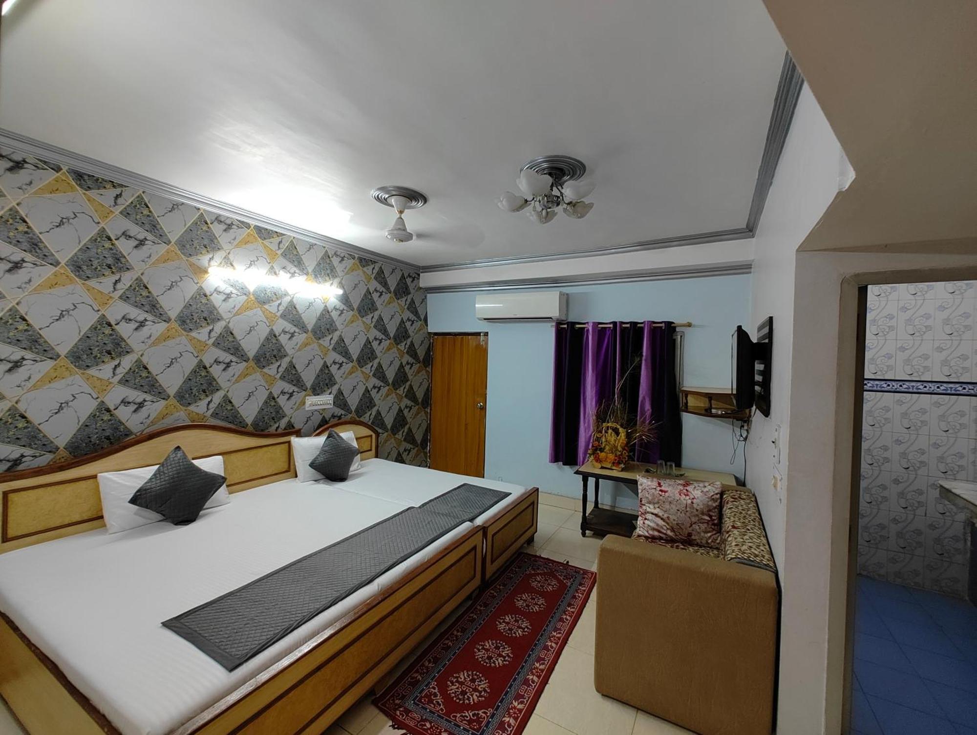 Hotel Swarajya Palace Agra  Exterior photo